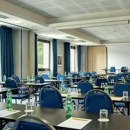 Dolce By Wyndham Milan Malpensa 4* Somma Lombardo