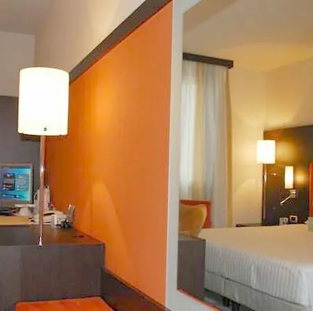 Dolce By Wyndham Milan Malpensa Hotel