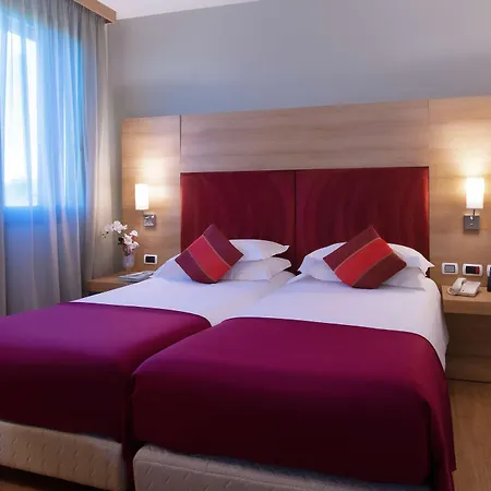 Zeus Essence Dolce By Wyndham Milan Malpensa