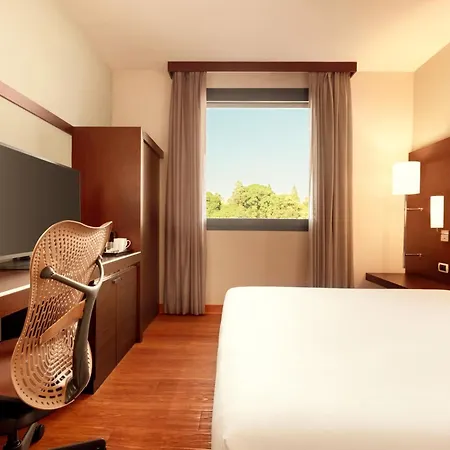 Zeus Essence Dolce By Wyndham Milan Malpensa מלון 4*