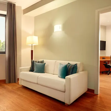מלון Zeus Essence Dolce By Wyndham Milan Malpensa