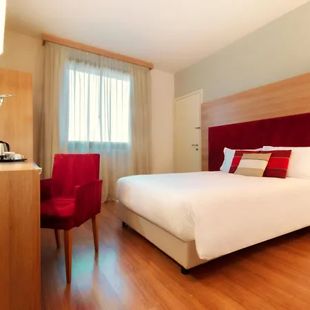 Zeus Essence Dolce By Wyndham Milan Malpensa
