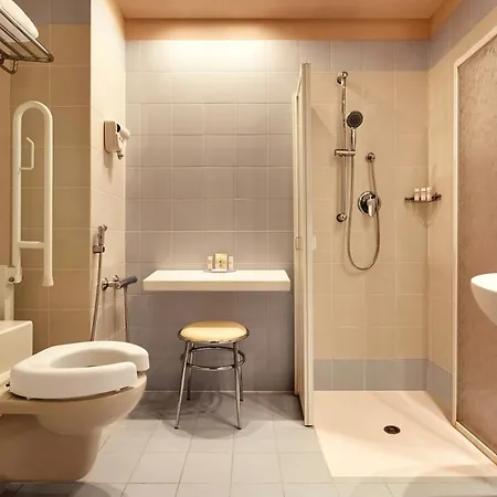 Zeus Essence Dolce By Wyndham Milan Malpensa מלון סומה לומברדו