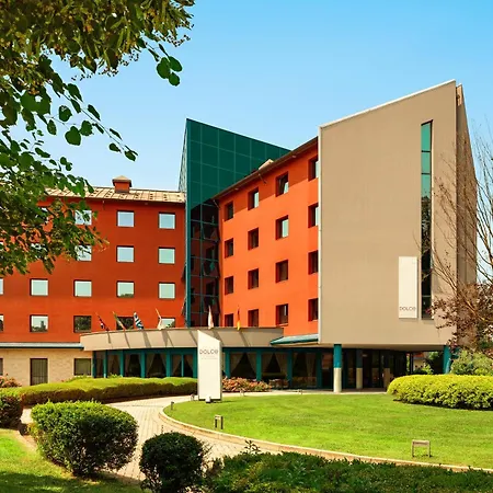 Zeus Essence Dolce By Wyndham Milan Malpensa